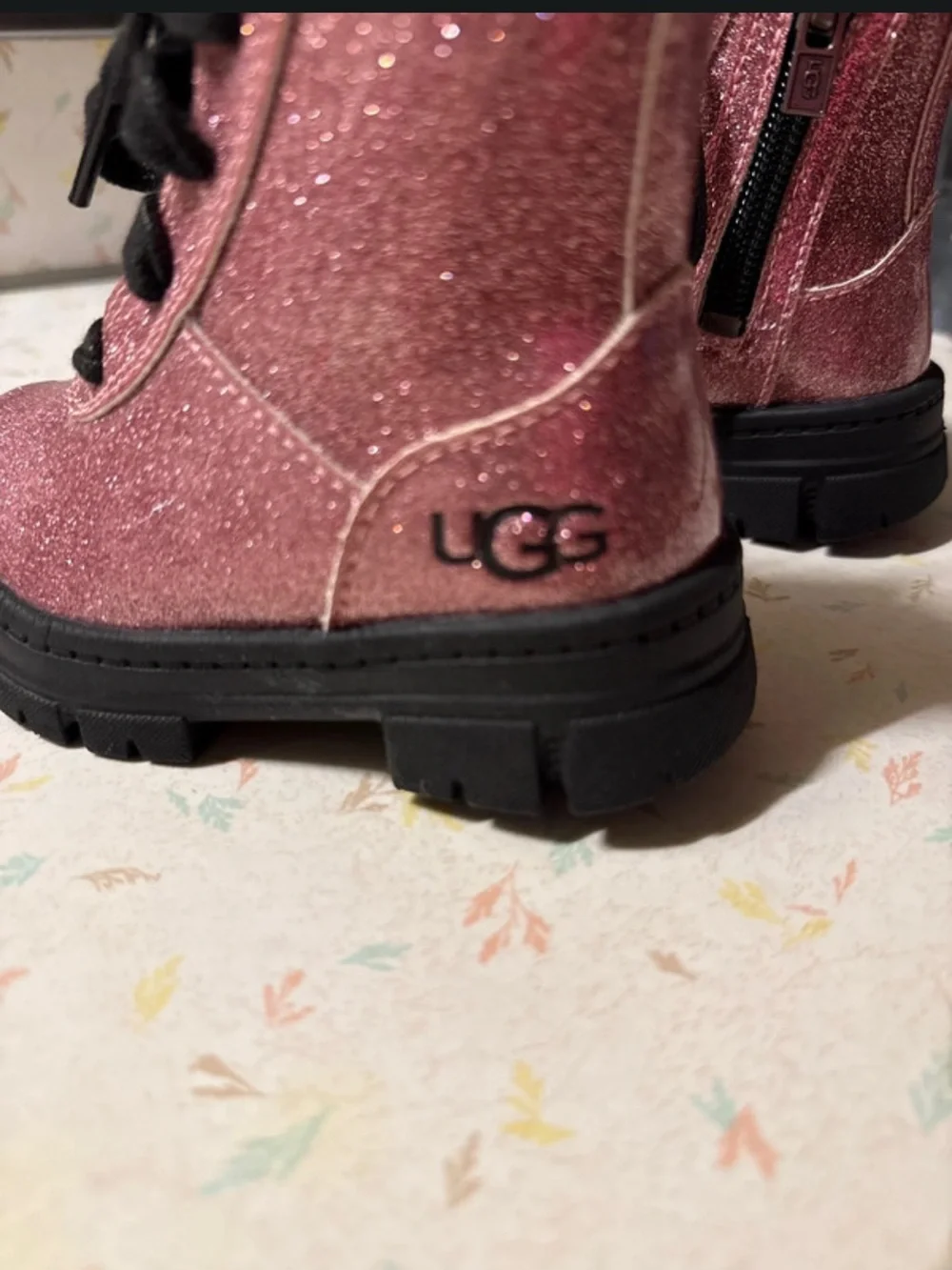 UGG Girls Sparkle Pink Lace-Up Ankle Boots